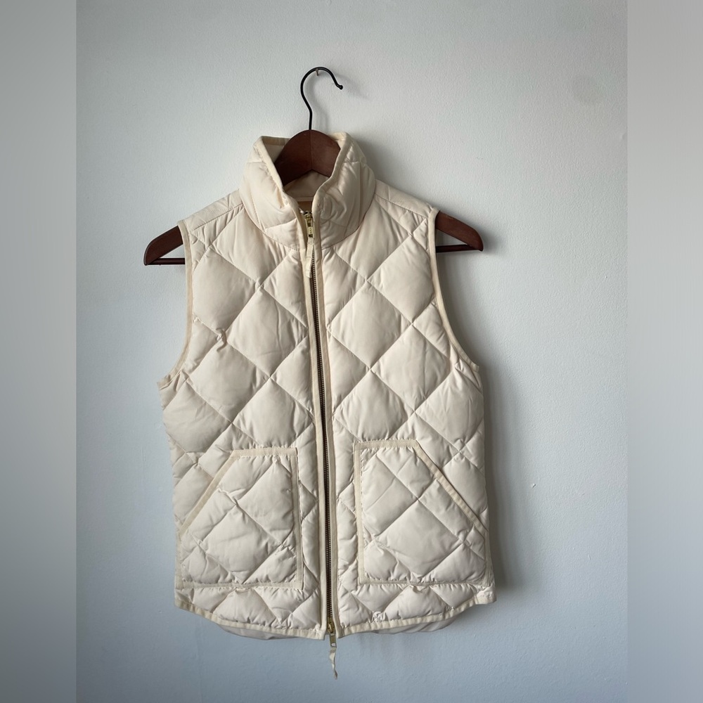 J. Crew Excursion Down Filled Quilted Women's Vest - Ivory, Cozy & Timeless